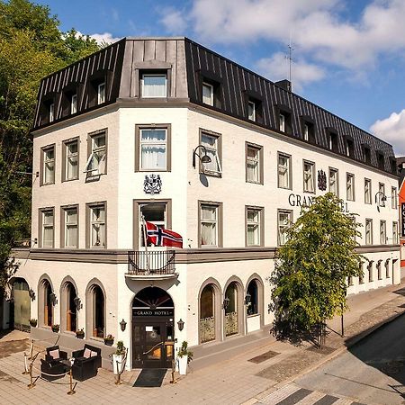 Grand Hotel Arendal - Unike Hoteller Exterior foto